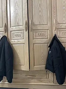 huyenzz online show from 03-01-26, 05:09