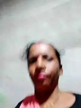 Snapshot of Anitarakkoli chatting on 06-09-26, 08:53 Anitarakkoli online show from 06-09-26, 08:53