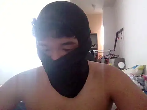 Snapshot of FernandoHot67 chatting on 02-22-26, 05:22 FernandoHot67 online show from 02-22-26, 05:22