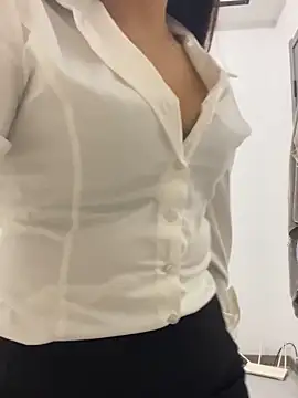 DDoo21 online show from 04-18-26, 03:49