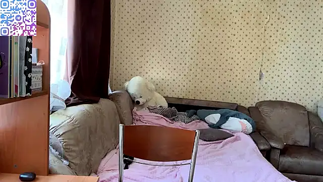 Babysmall girl online show from 02-11-26, 09:14