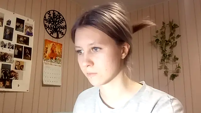 Snapshot of RunawayBr1de chatting on 02-28-26, 03:24 RunawayBr1de online show from 02-28-26, 03:24