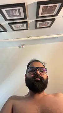 beerboy2222 online show from 04-15-26, 08:21