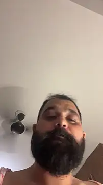 beerboy2222 online show from 04-17-26, 07:28