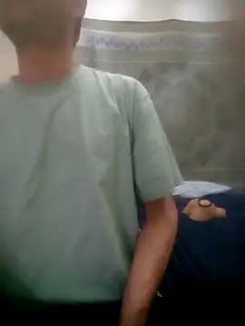 hotmanjugueton online show from 03-05-26, 04:08