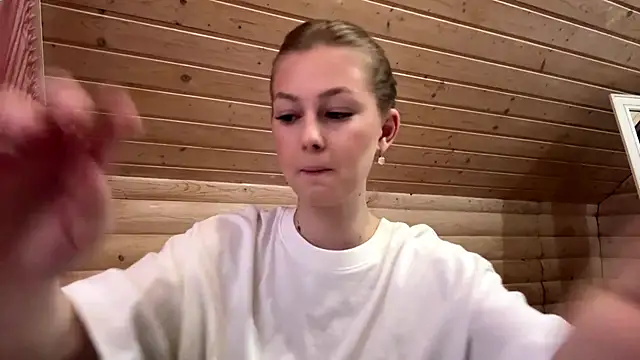 TessSamul online show from 05-07-26, 04:01