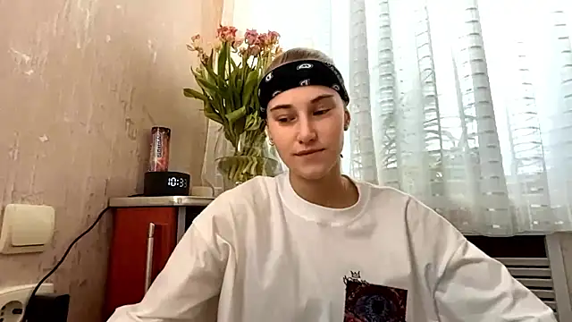 DannieColla online show from 03-18-26, 07:33