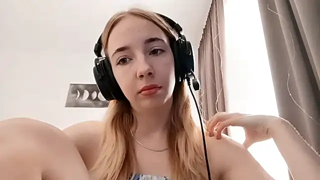 Snapshot of WackyNome chatting on 02-20-26, 06:10 WackyNome online show from 02-20-26, 06:10