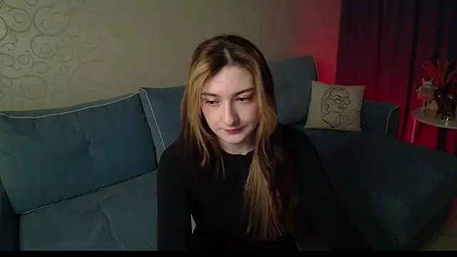 Snapshot of RosieGloom chatting on 02-15-26, 06:04 RosieGloom online show from 02-15-26, 06:04