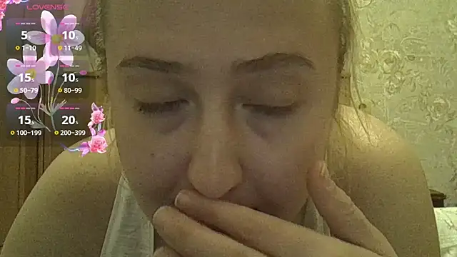 CurvyWild Lady30 online show from 03-31-26, 08:20