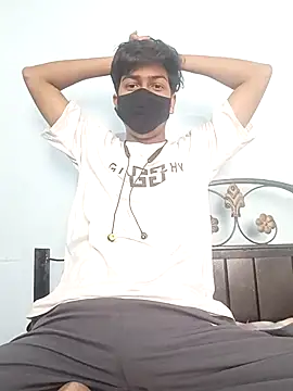 hotyboy 89 online show from 04-01-26, 07:42