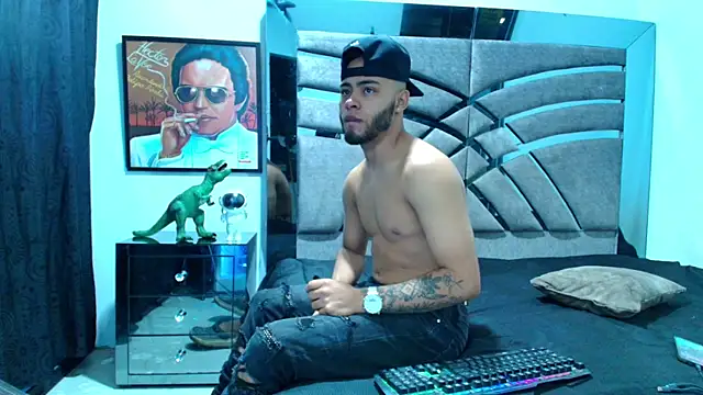 Xanderstone00 online show from 06-01-26, 02:02