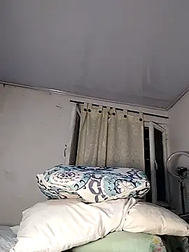 Snapshot of Alannarous chatting on 02-12-26, 11:05 Alannarous online show from 02-12-26, 11:05