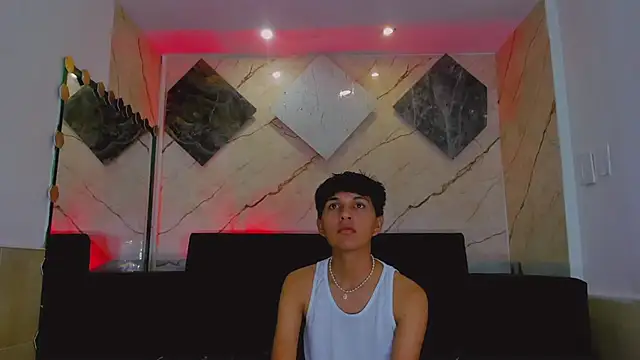 Snapshot of Isaak_26 chatting on 02-17-26, 07:31 Isaak 26 online show from 02-17-26, 07:31