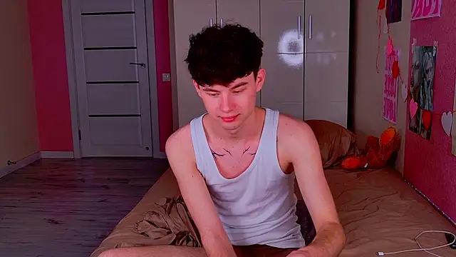 Snapshot of moon_Gloww chatting on 03-22-26, 03:15 moon Gloww online show from 03-22-26, 03:15