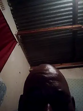 Snapshot of smallt98 chatting on 02-13-26, 10:39 smallt98 online show from 02-13-26, 10:39