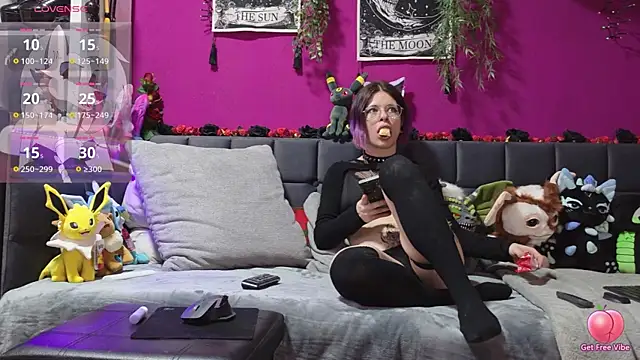 Snapshot of ViGothFox chatting on 02-27-26, 05:24 ViGothFox online show from 02-27-26, 05:24