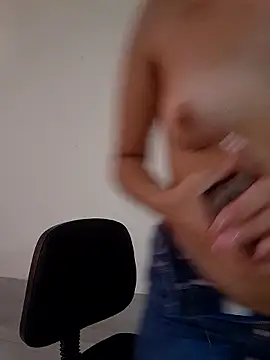 JuliettaArlet online show from 04-01-26, 01:41