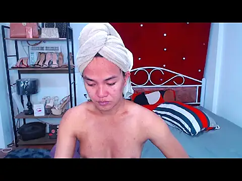 Snapshot of SeductiveAya chatting on 02-27-26, 09:37 SeductiveAya online show from 02-27-26, 09:37