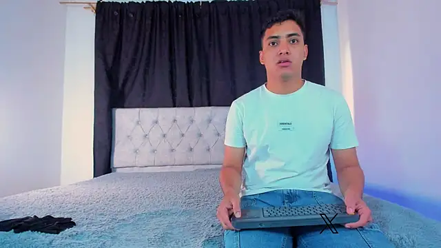 cataleya rioss online show from 04-14-26, 06:58