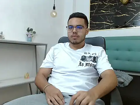 Trevor Ash online show from 02-13-26, 03:24