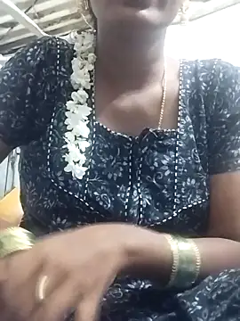 Snapshot of telugusailaja chatting on 03-04-26, 05:52 telugusailaja online show from 03-04-26, 05:52