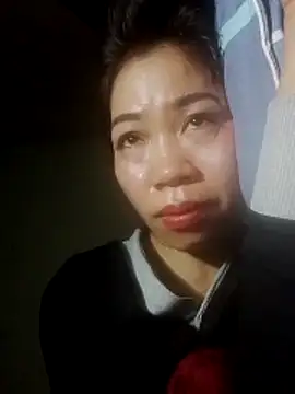 Snapshot of -Lundy- chatting on 02-21-26, 10:33 -Lundy- online show from 02-21-26, 10:33