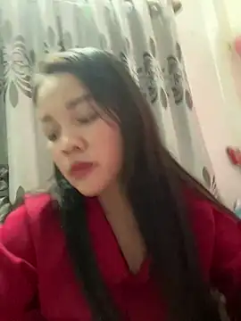 Strawberry-wet online show from 02-10-26, 02:15