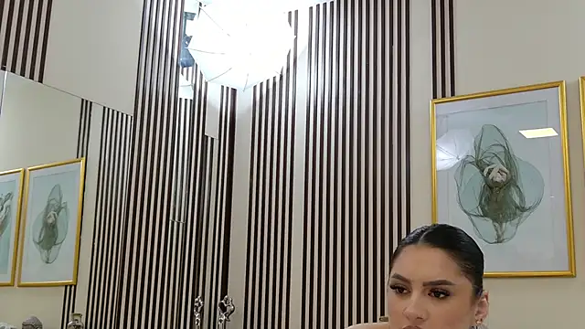 NicolePalm online show from 02-25-26, 04:22