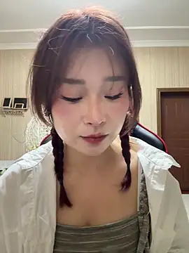 Snapshot of A-cola chatting on 02-25-26, 11:09 A-cola online show from 02-25-26, 11:09