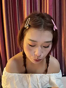 Snapshot of A-cola chatting on 02-28-26, 07:31 A-cola online show from 02-28-26, 07:31