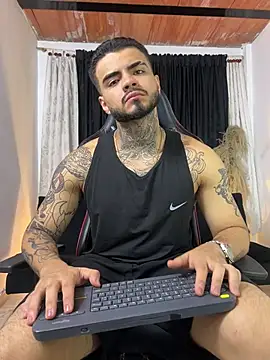 Benjii Carter1 online show from 04-17-26, 02:03