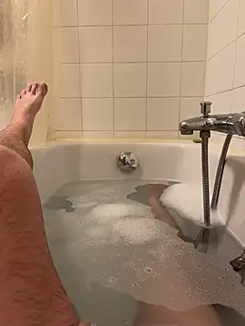 Snapshot of DeN_strip chatting on 02-15-26, 01:20 DeN strip online show from 02-15-26, 01:20