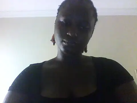Snapshot of shyNia chatting on 02-23-26, 12:46 shyNia online show from 02-23-26, 12:46