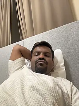 Snapshot of bhagihero chatting on 02-13-26, 09:55 bhagihero online show from 02-13-26, 09:55