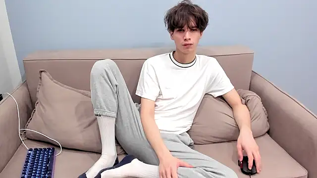 Ur NextDoor Boy online show from 02-28-26, 07:37