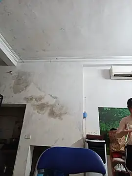 Snapshot of Kee-kimlee chatting on 05-18-26, 04:07 Kee-kimlee online show from 05-18-26, 04:07