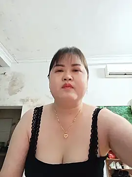 Snapshot of Kee-kimlee chatting on 06-22-26, 08:50 Kee-kimlee online show from 06-22-26, 08:50