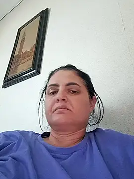 Snapshot of Sony28v chatting on 02-25-26, 02:37 Sony28v online show from 02-25-26, 02:37