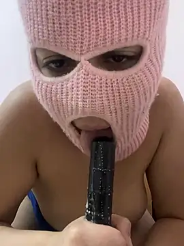 Snapshot of faettaa chatting on 02-18-26, 02:57 faettaa online show from 02-18-26, 02:57