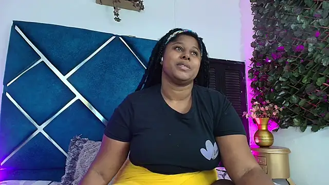 AlexaRousse4u online show from 04-18-26, 02:59