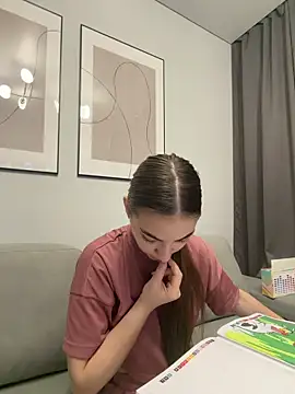  Patricia P online show from 04-15-26, 04:52