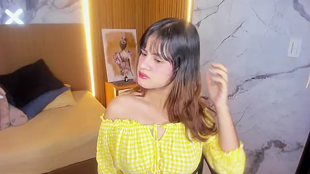 KAROLAGREY online show from 04-07-26, 12:38