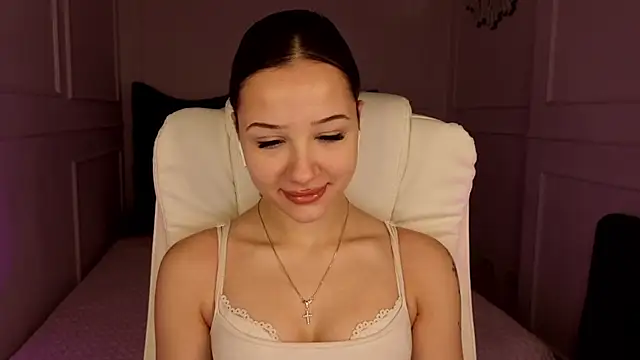 baby brunettee  online show from 03-05-26, 03:08