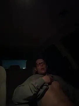 adonimus94 online show from 04-09-26, 01:05