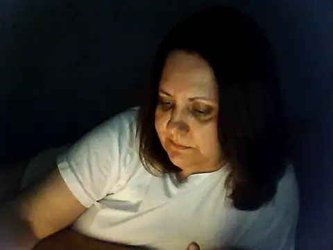 LockyCharm111 online show from 06-30-26, 06:42