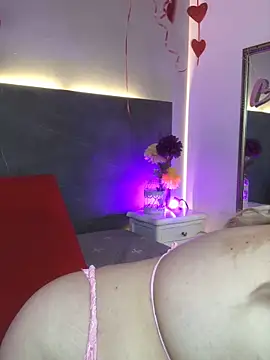 AsshleyDavis online show from 02-26-25, 08:54