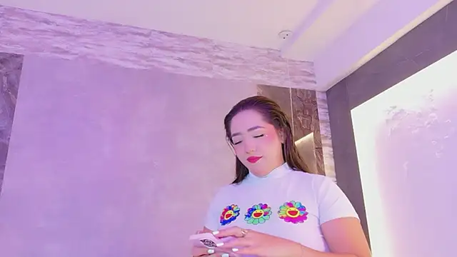 Snapshot of Hannah-Prada chatting on 02-23-26, 10:34 Hannah-Prada online show from 02-23-26, 10:34