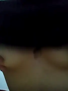 Snapshot of Ladylulu00 chatting on 02-12-26, 02:28 Ladylulu00 online show from 02-12-26, 02:28