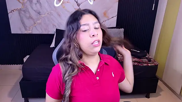 Sophie19   online show from 02-16-26, 11:39